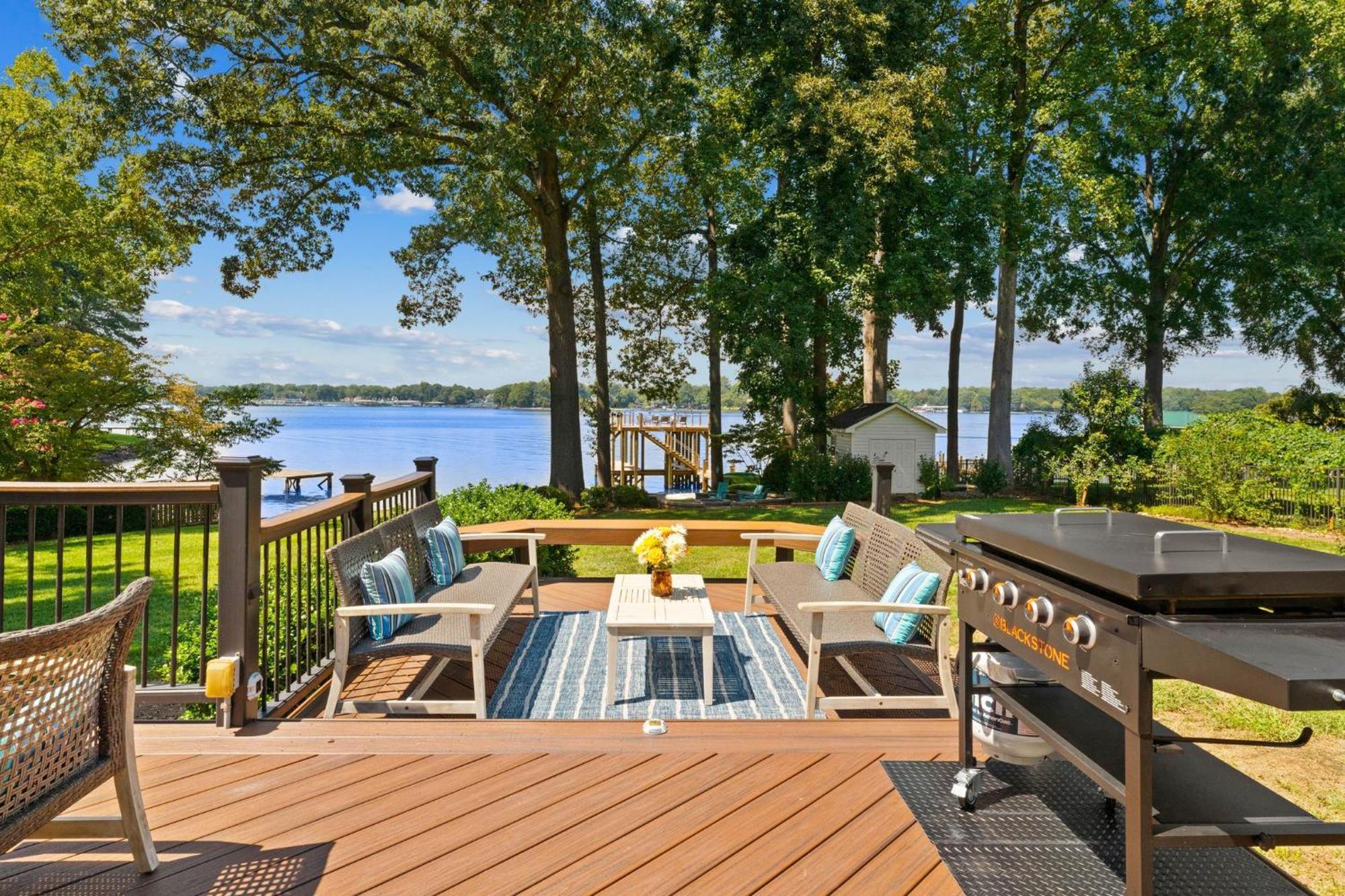 Lakefront Living Mooresville Ngoại thất bức ảnh